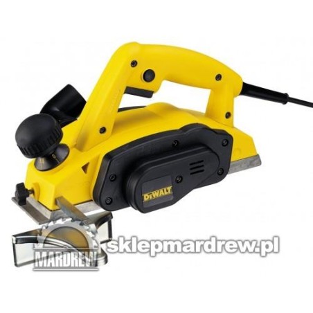 DEWALT Strug 600W