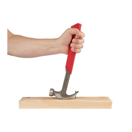 MILWAUKEE młotek ciesielski stolarski  560g 4932464028