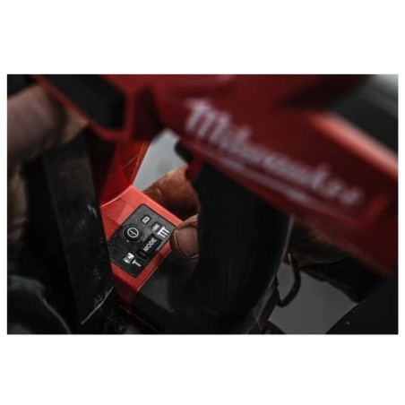 MILWAUKEE M18 Gwoździarka 34st M18 FN15GA 32-64mm (4933478091)