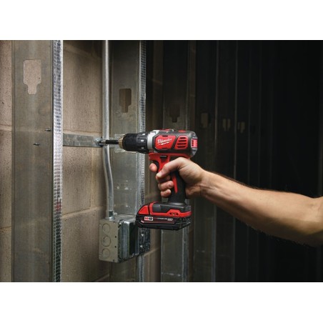 MILWAUKEE M18 Wiertarko Wkrętarka BDD-0 50NM (4933443530)